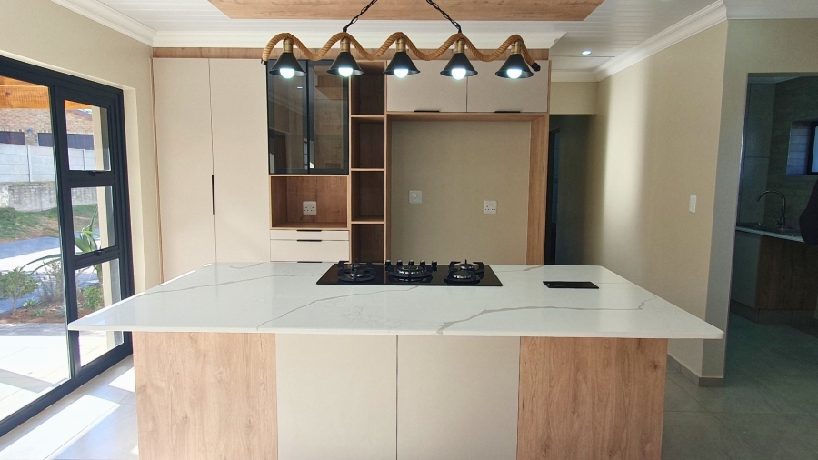 3 Bedroom Property for Sale in Dana Bay Western Cape